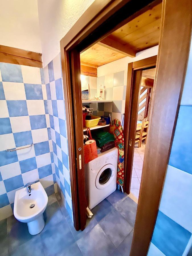 Attico Panoramico Con Soppalco Διαμέρισμα Gignod Εξωτερικό φωτογραφία